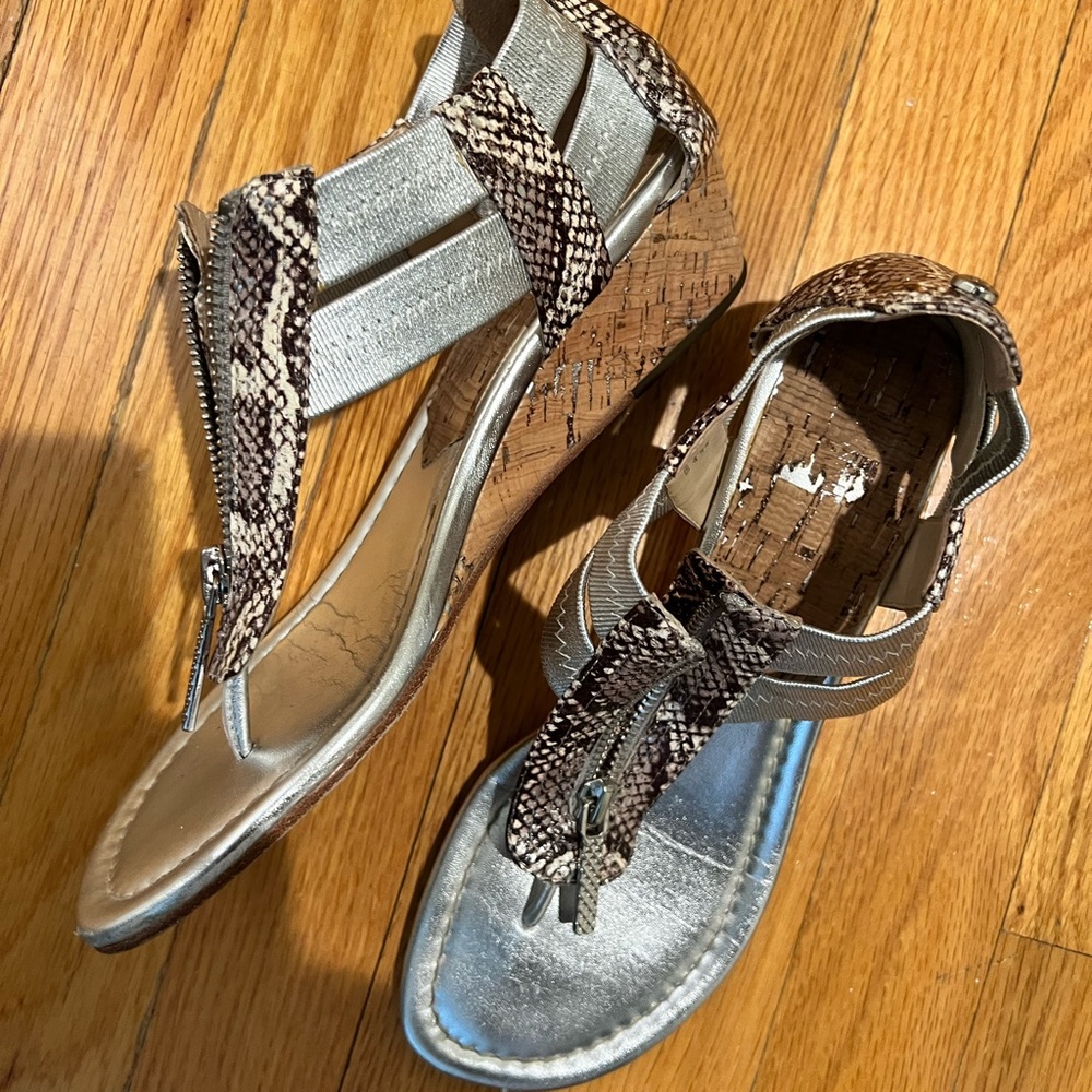 Size 7 Donald J. Pliner